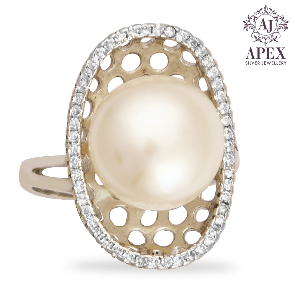 Silver Ladies Ring