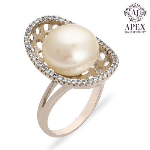 Silver Ladies Ring