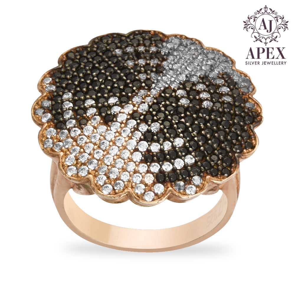 Silver Ladies Ring