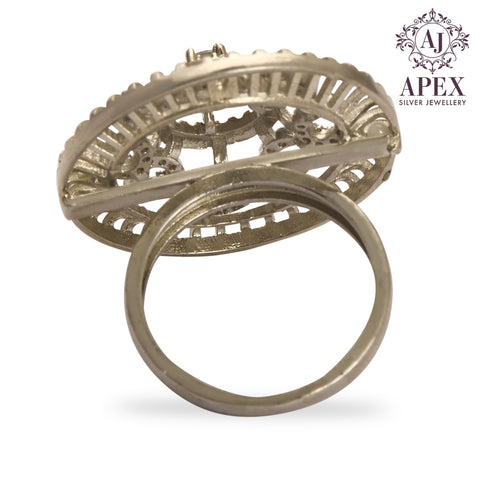 Silver Ladies Ring