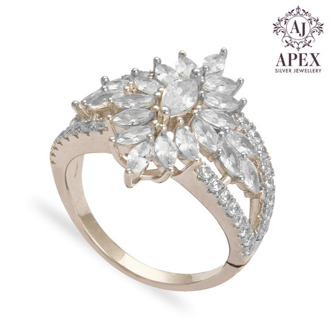 Silver Ladies Ring