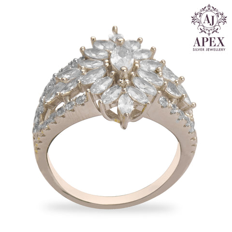 Silver Ladies Ring
