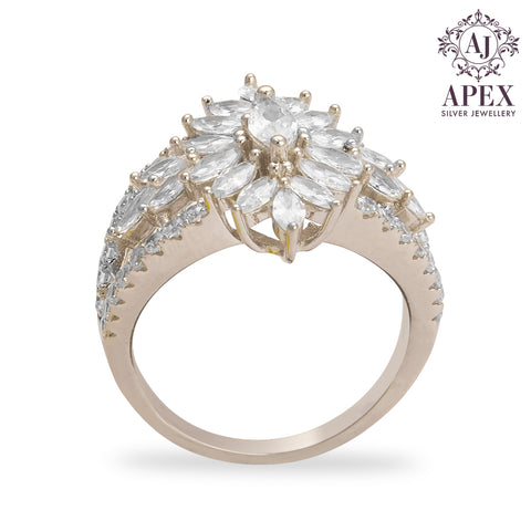 Silver Ladies Ring