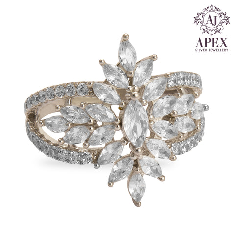 Silver Ladies Ring