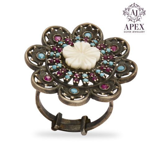 Silver Ladies Ring
